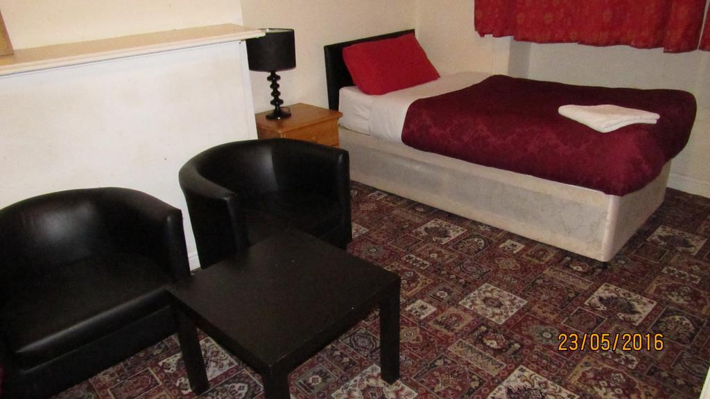 Hollingbury Hotel Лондон Экстерьер фото
